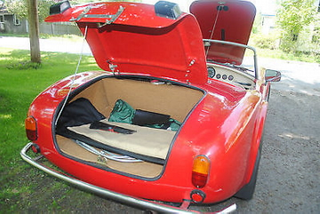 Illustration for article titled For $43,000, This 1985 Ole Sommer Oscar Is Your Morning Danish